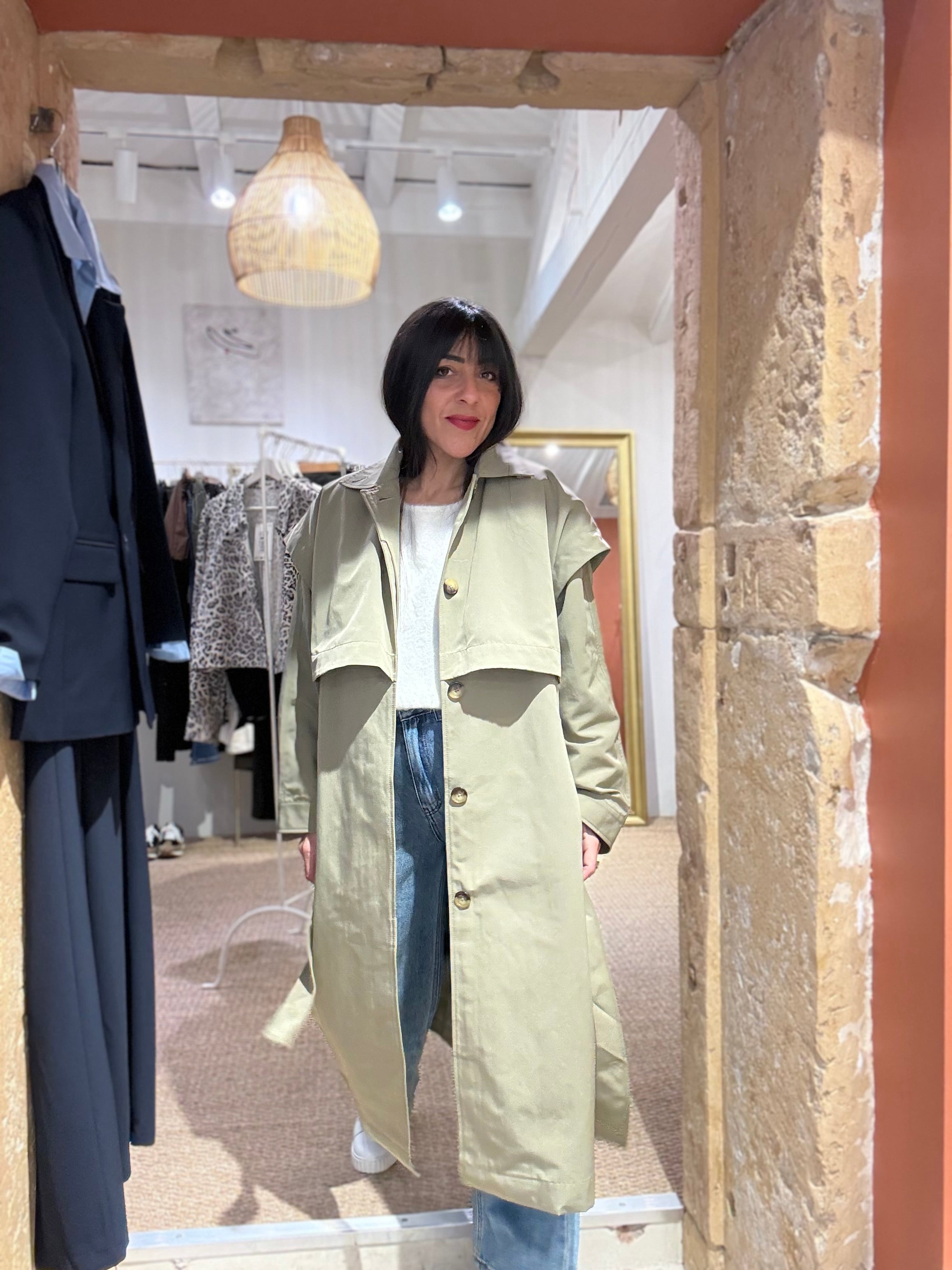 Trench coat kaki culture