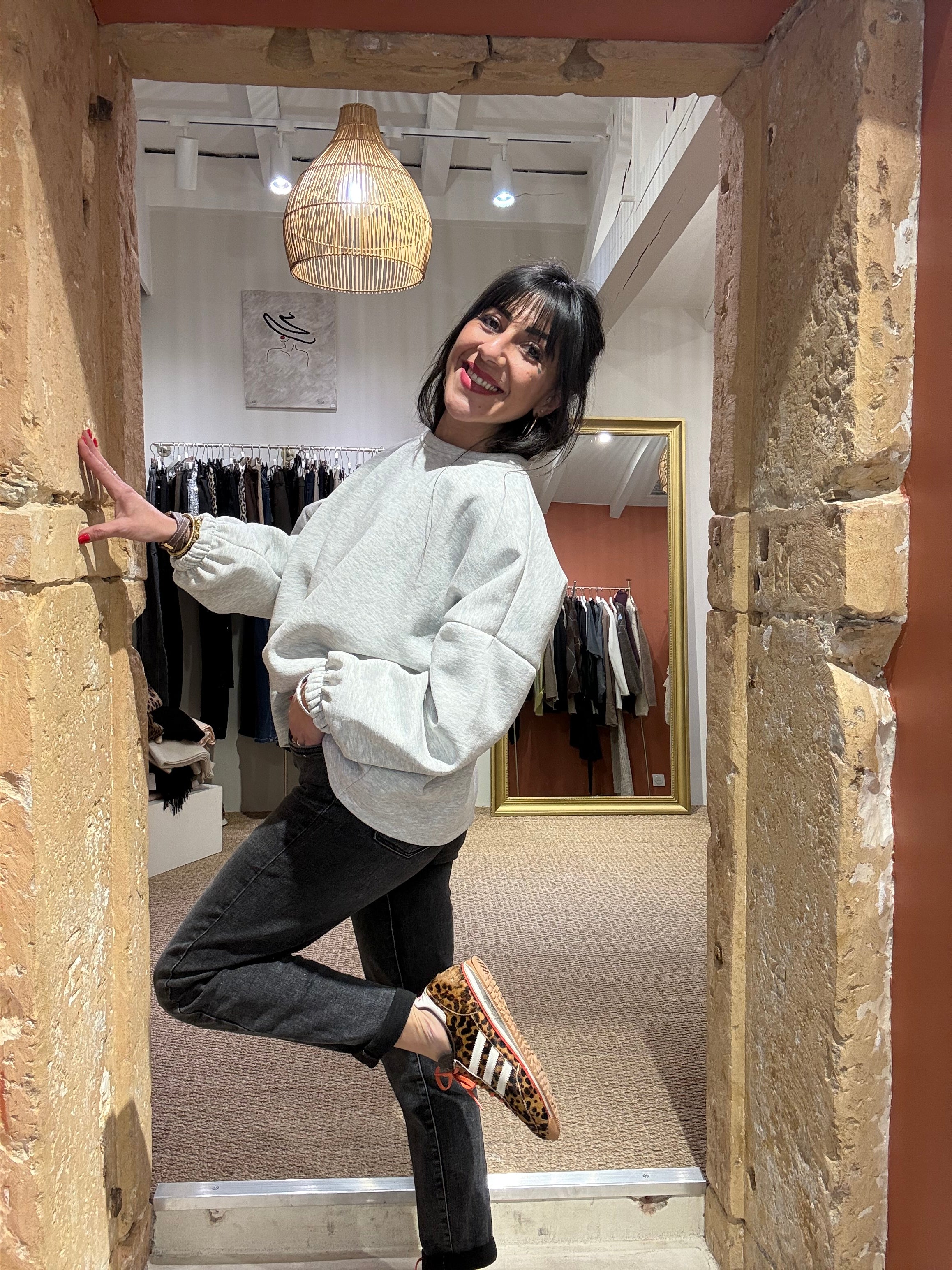 SWEAT MOMMY GRIS CHINÉ