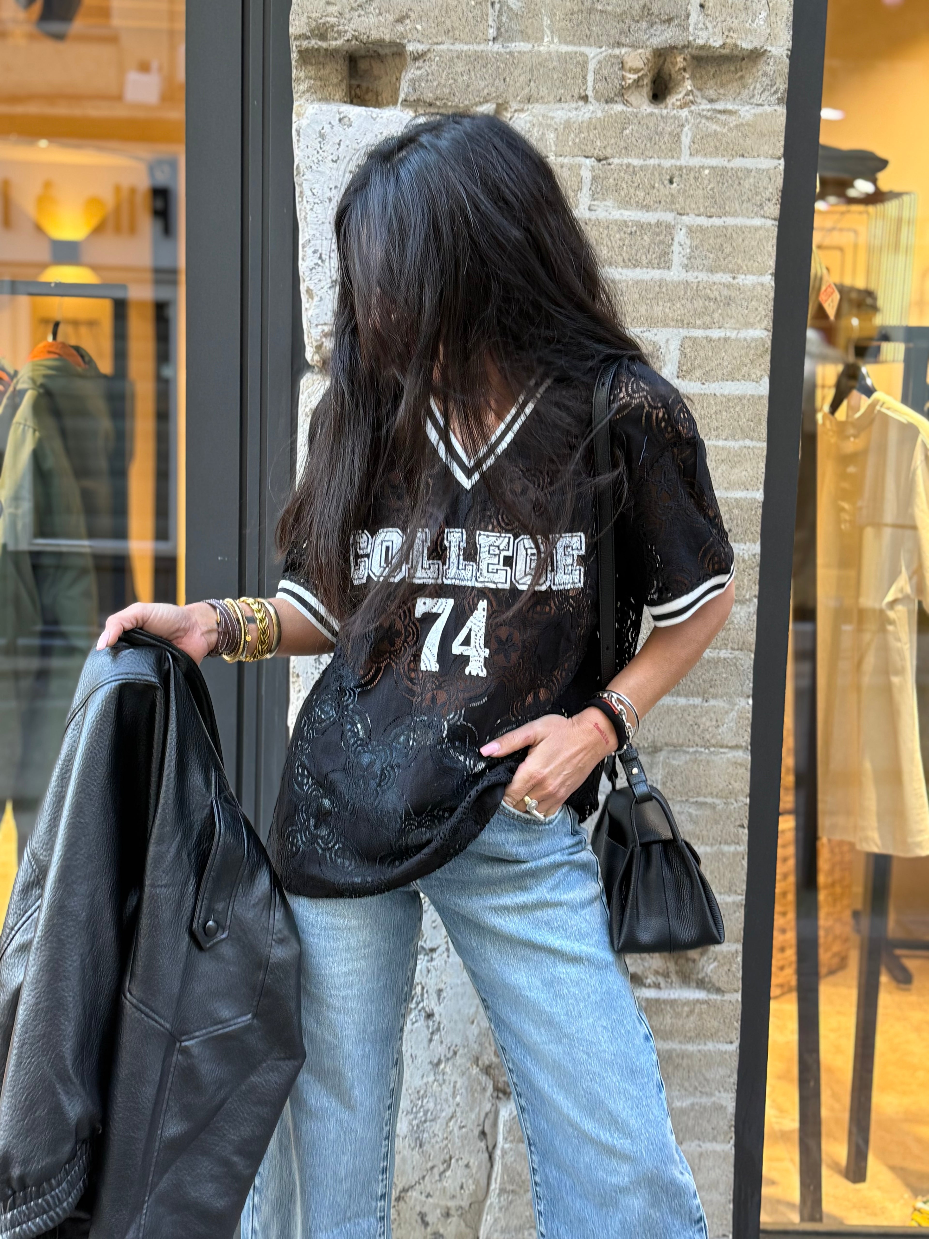 Tee shirt dentelle Noir