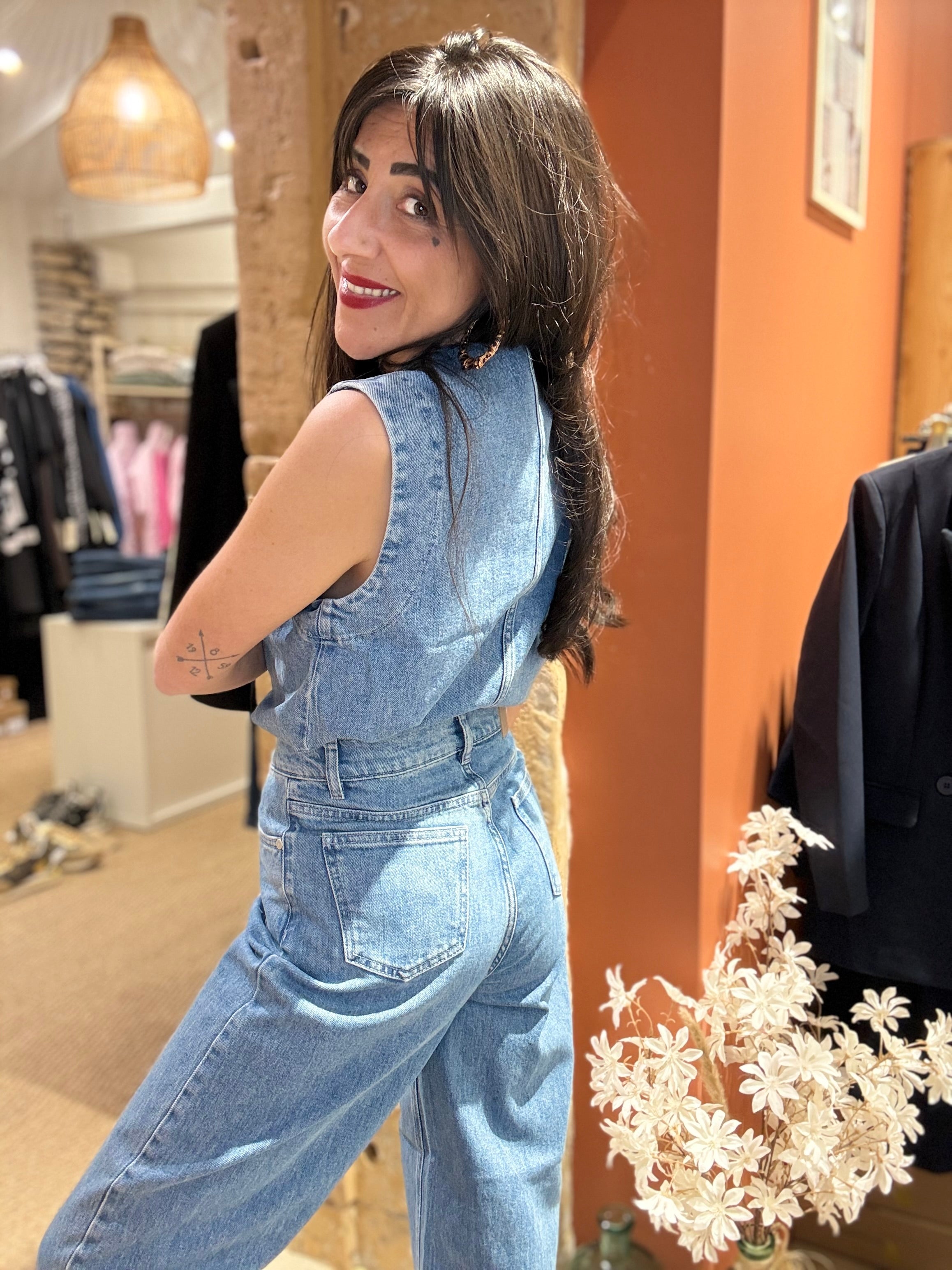 VESTE EN JEAN SANS MANCHES SOAKED