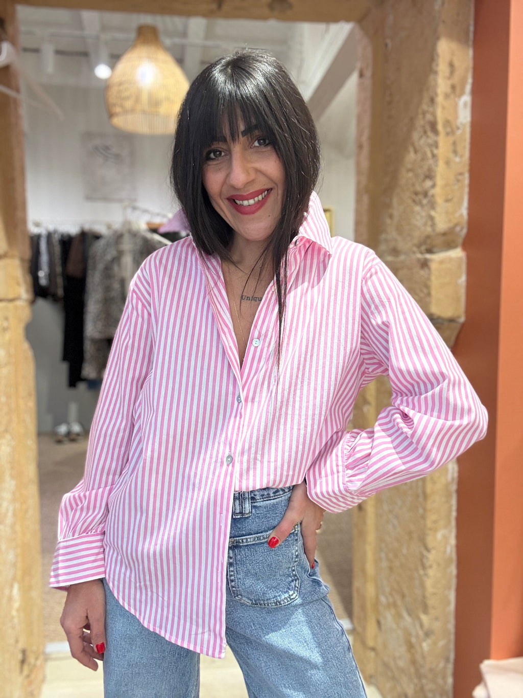 Chemise à rayures rose