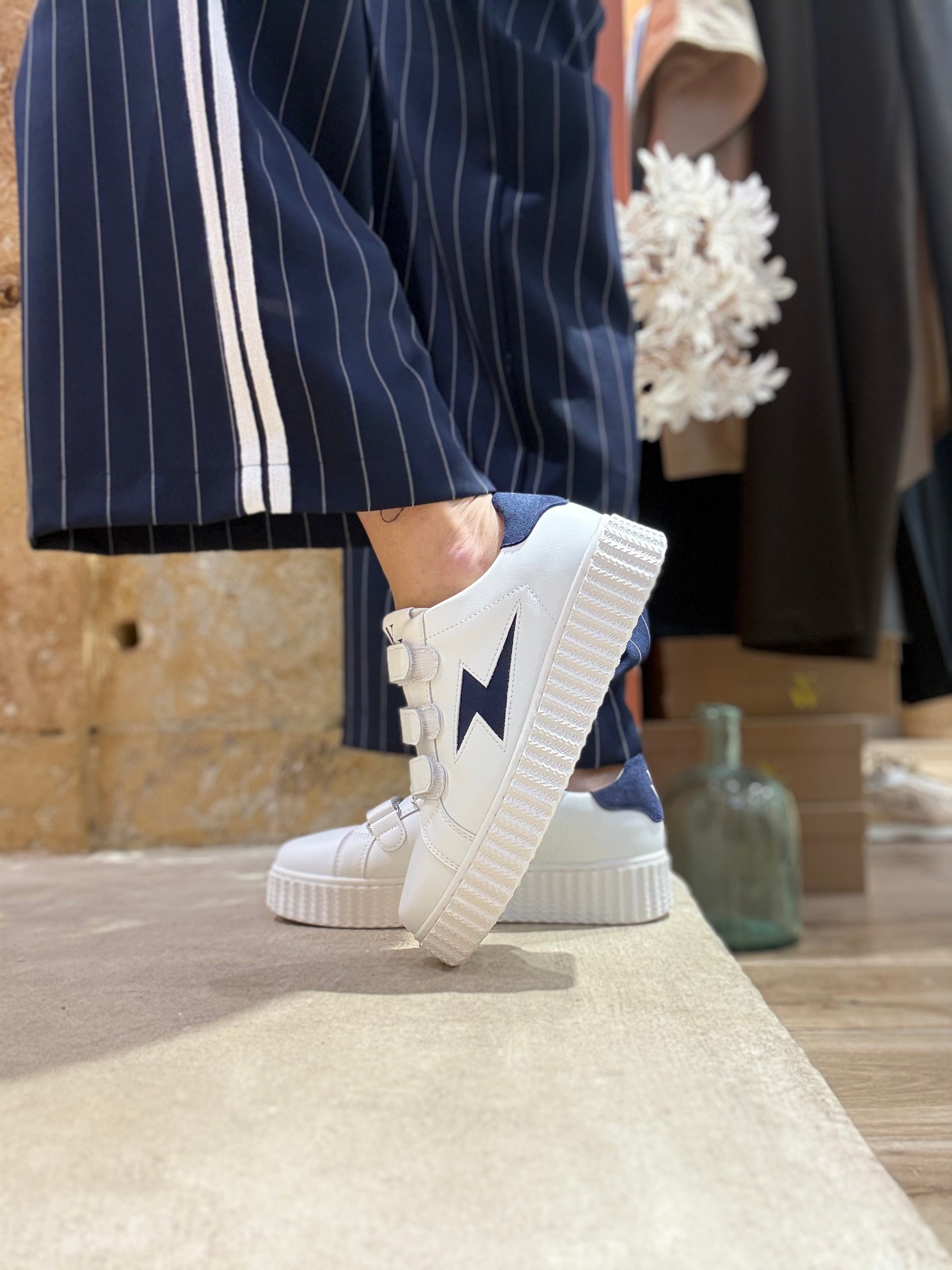 BASKETS VICKY VANESSA WU