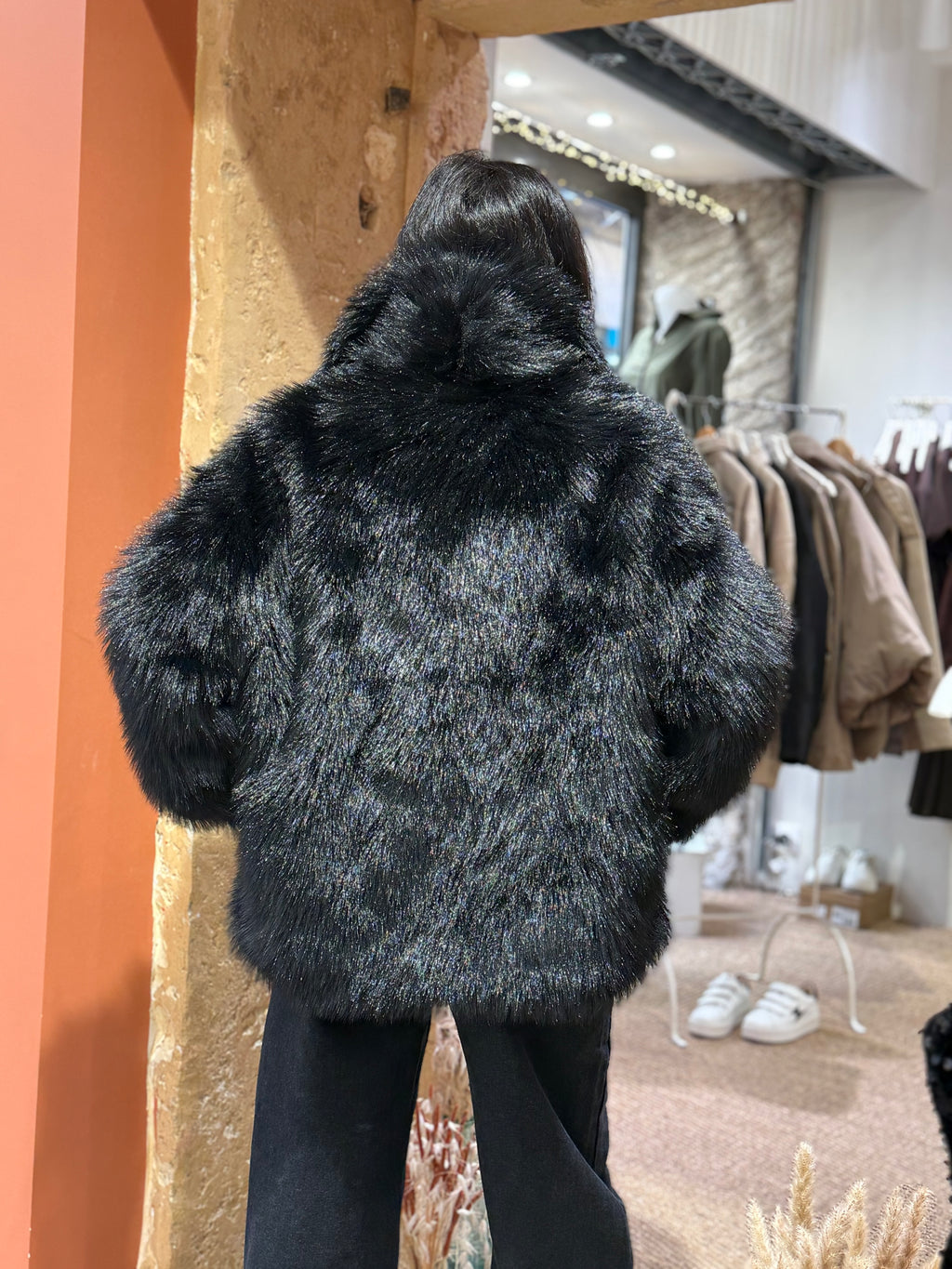 Manteau Fourrure Noire