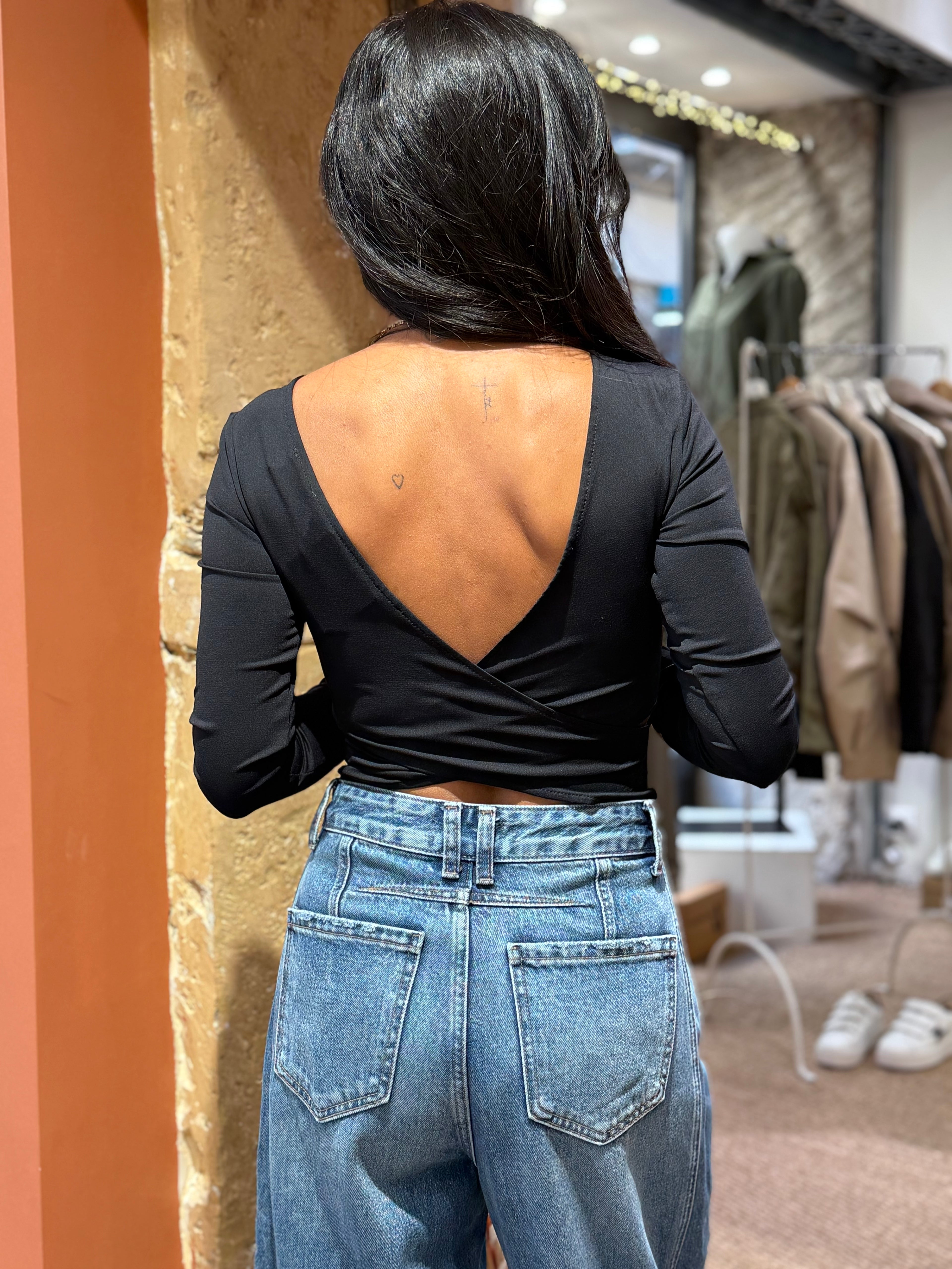 Top Manche Longue Dos Nu