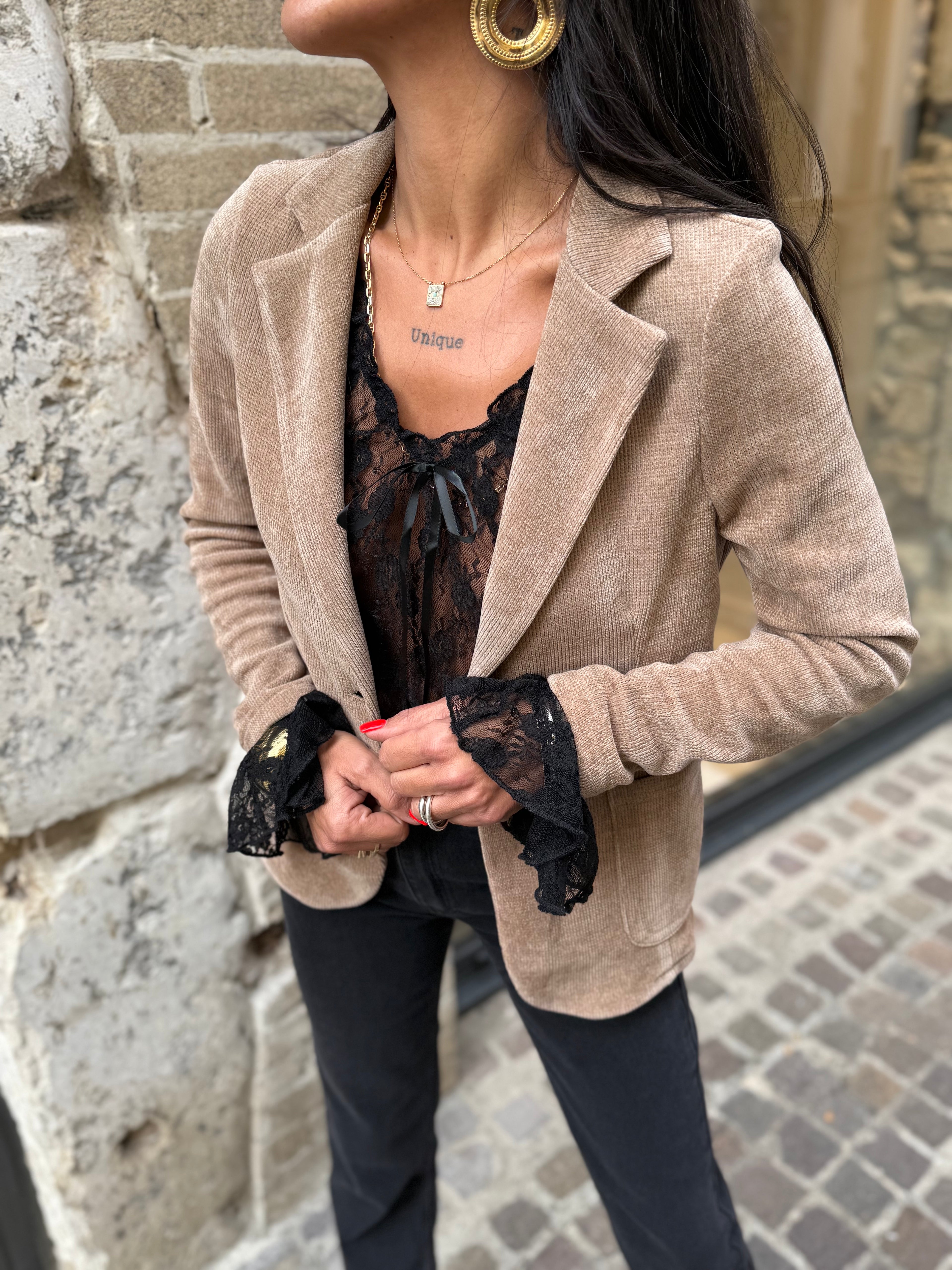 Top manches longues dentelle