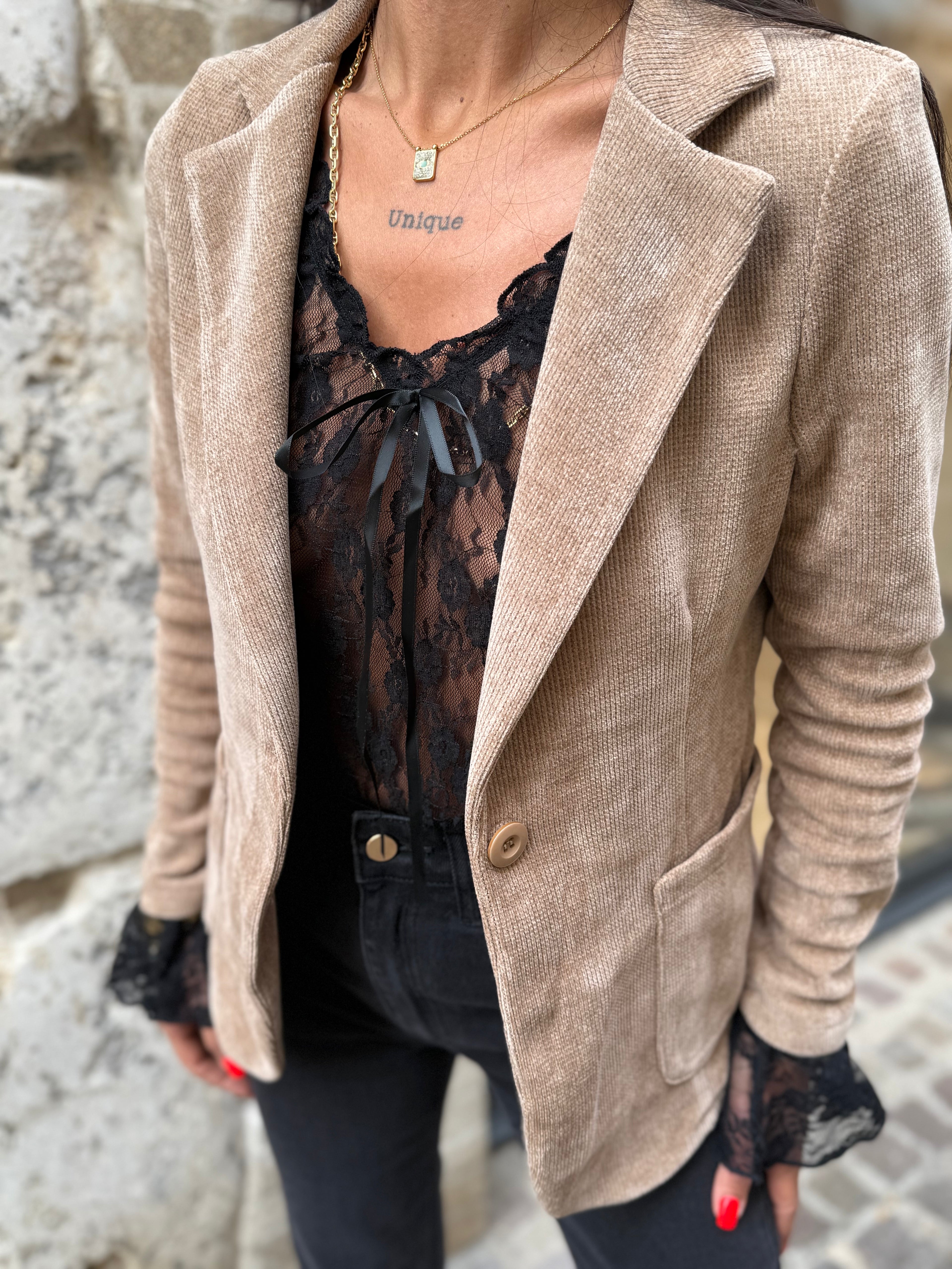 Top manches longues dentelle