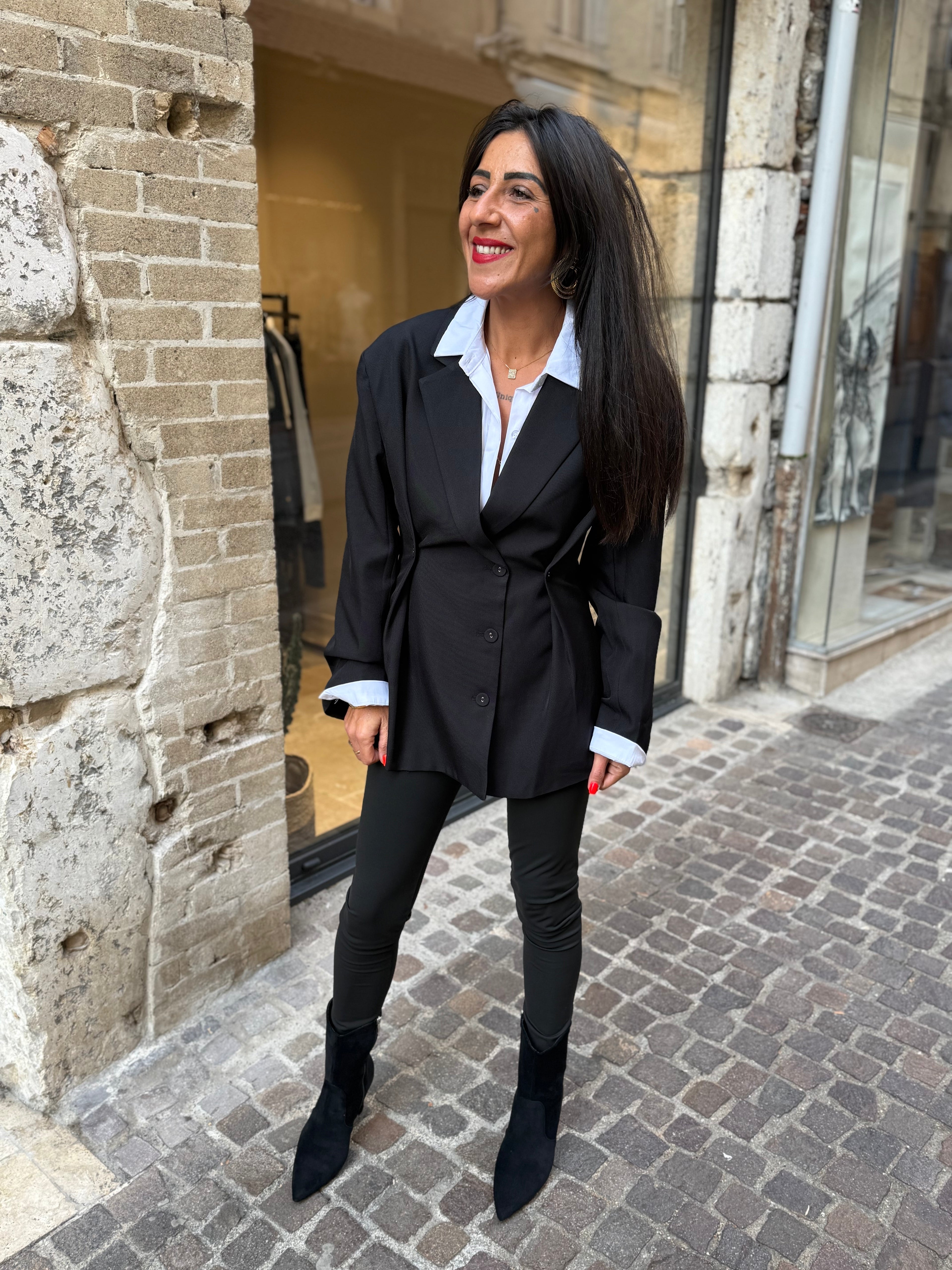 Blazer Noir Cintré