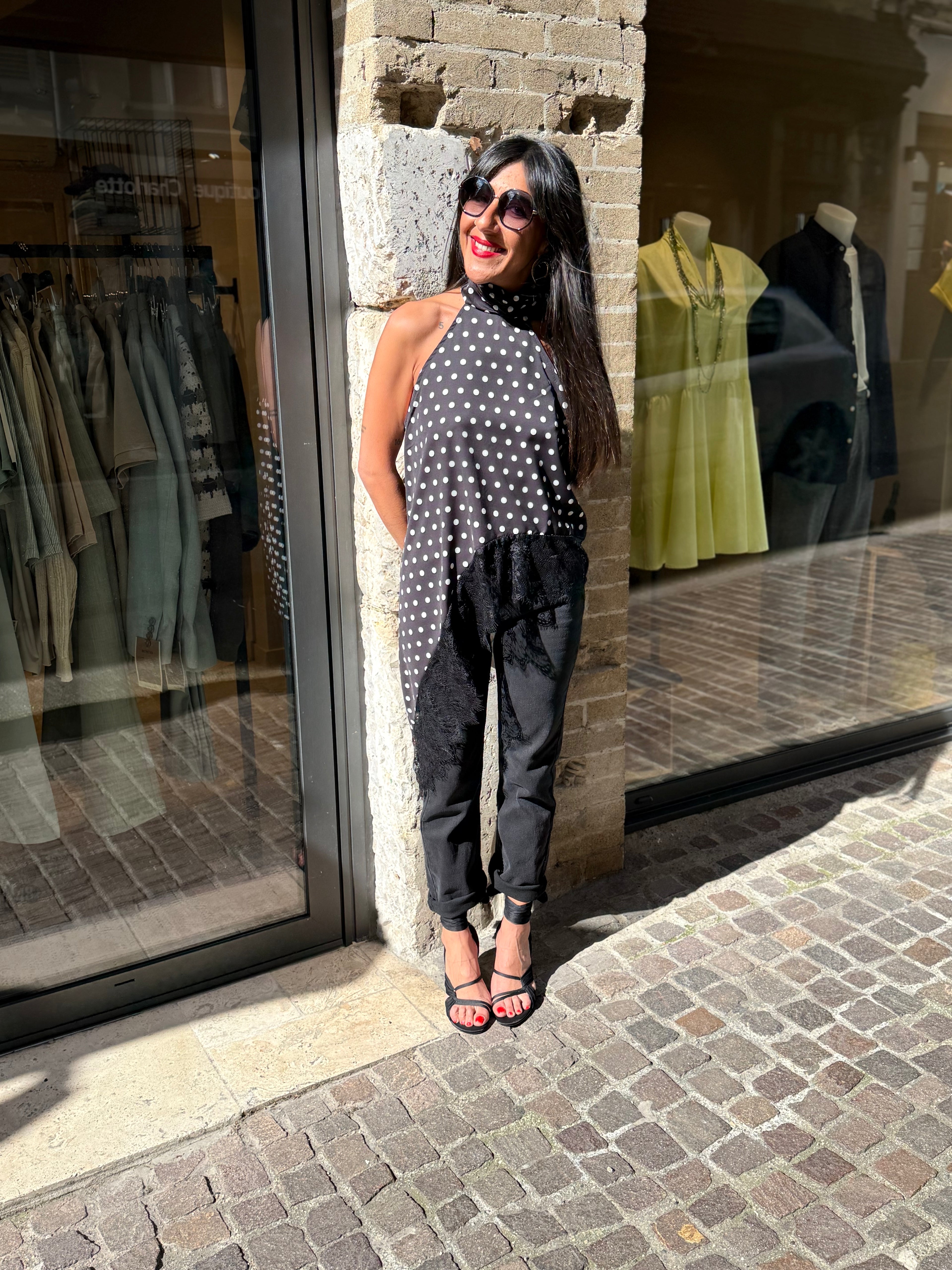 DEBARDEUR A POIS ET DENTELLE