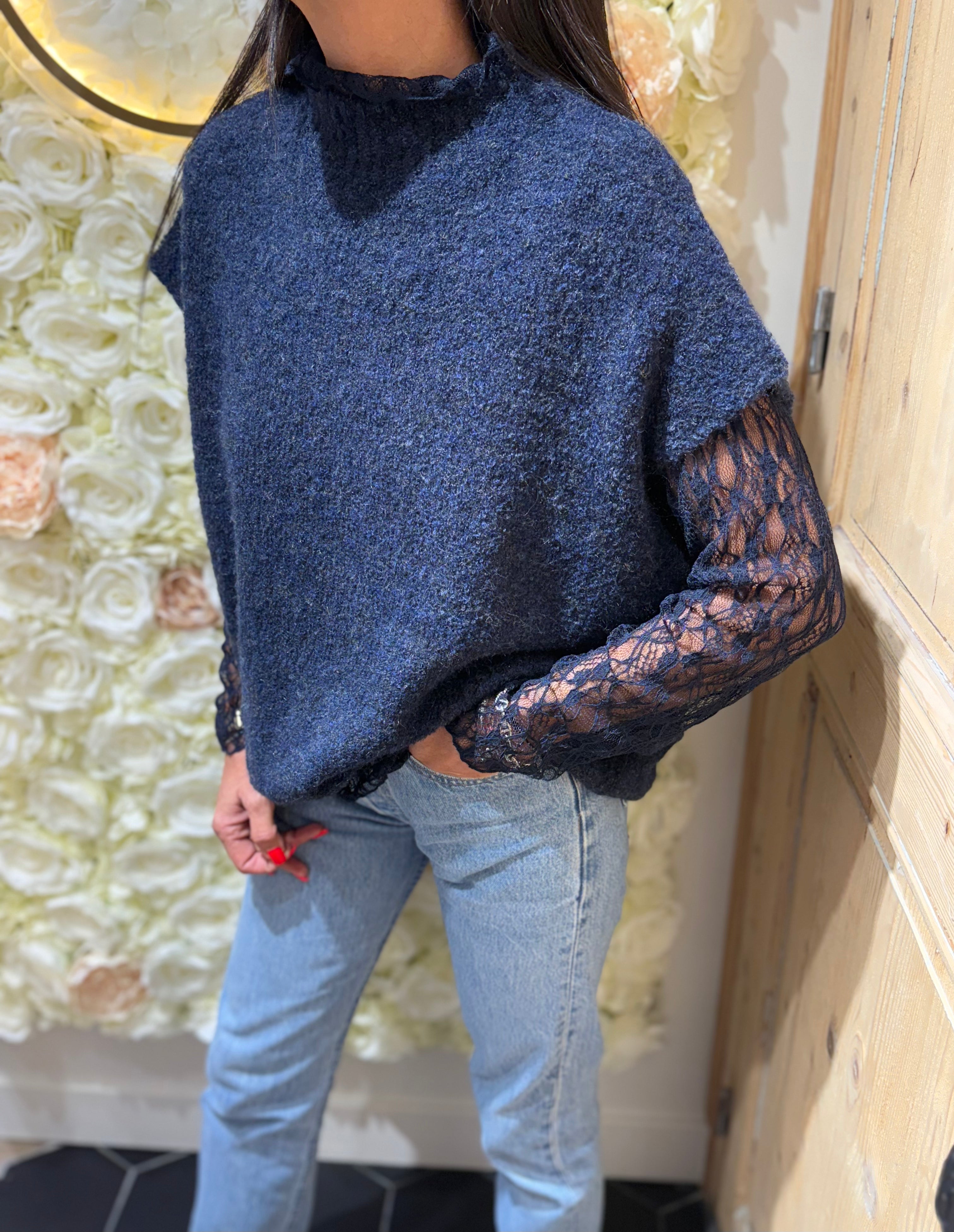 Pull Sans Manches - Dentelle