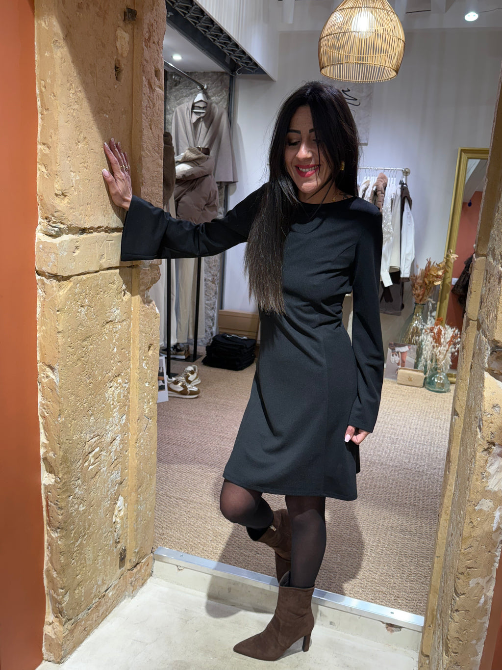 Robe Noire - Dos Noeud