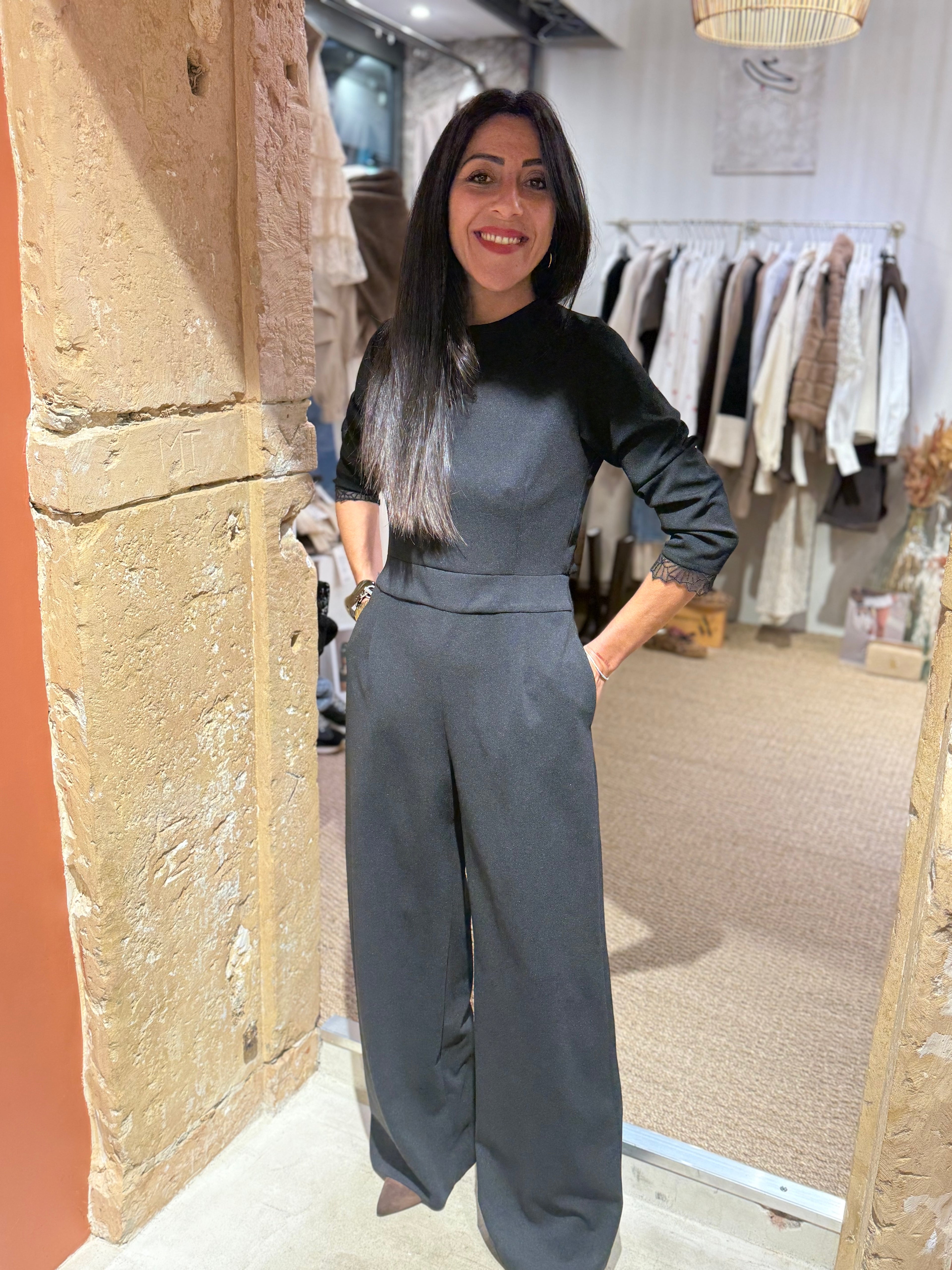 Combinaison Noire - Dos dentelle