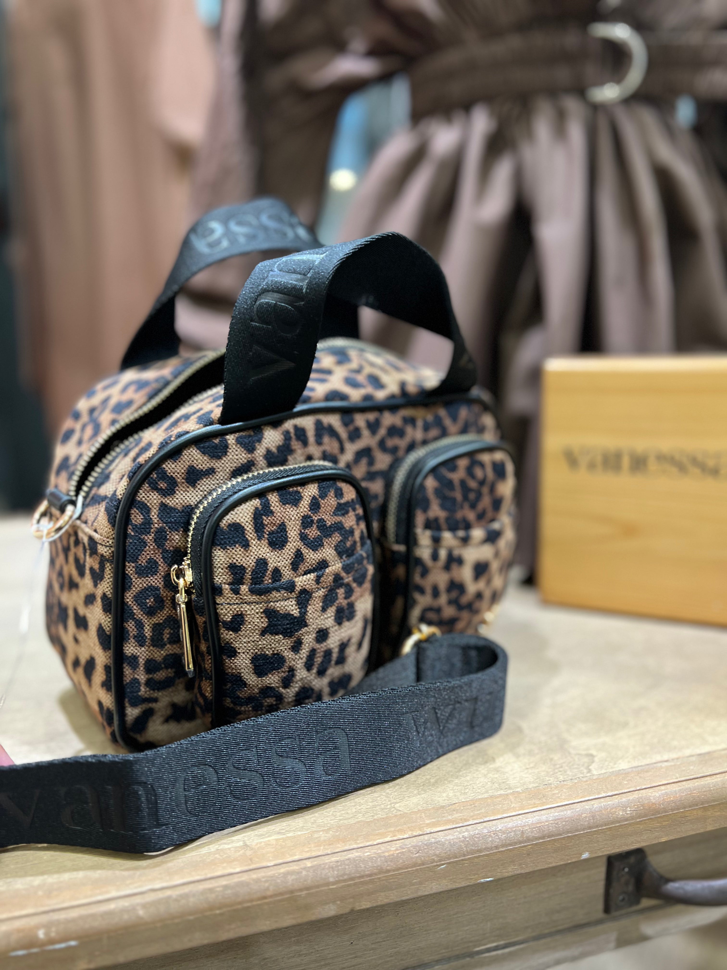 Sac Lorraine - Vanessa Wu