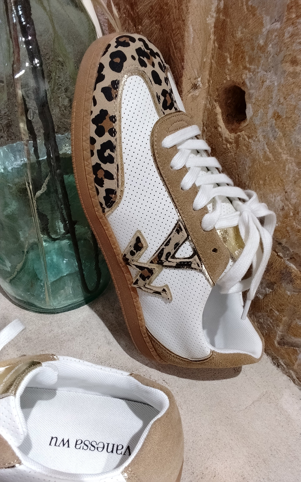 BASKETS AURA Initials