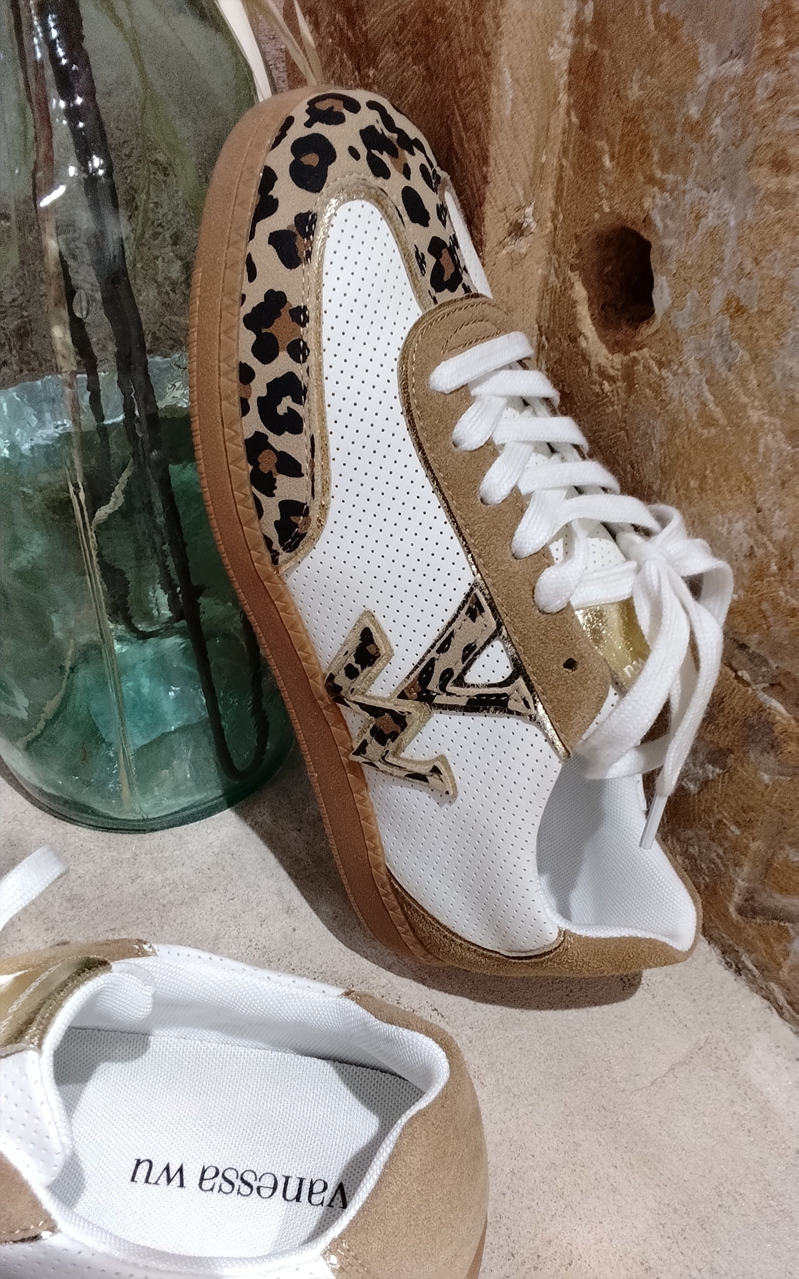BASKETS AURA Initials